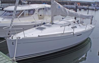 A saisir Bnteau FIRST 25.7 s QR neuf