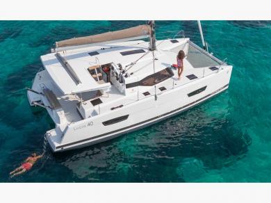 CATAMARAN LUCIA 40