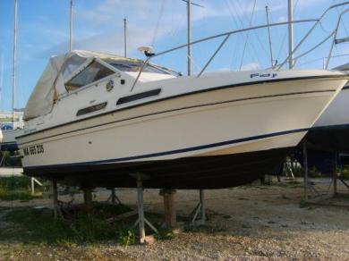 FAIRLINE 24 CARRERA   �quip� croisiere